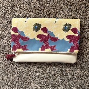 Elegant Floral Foldover Clutch - Cream, Yellow, and Blue